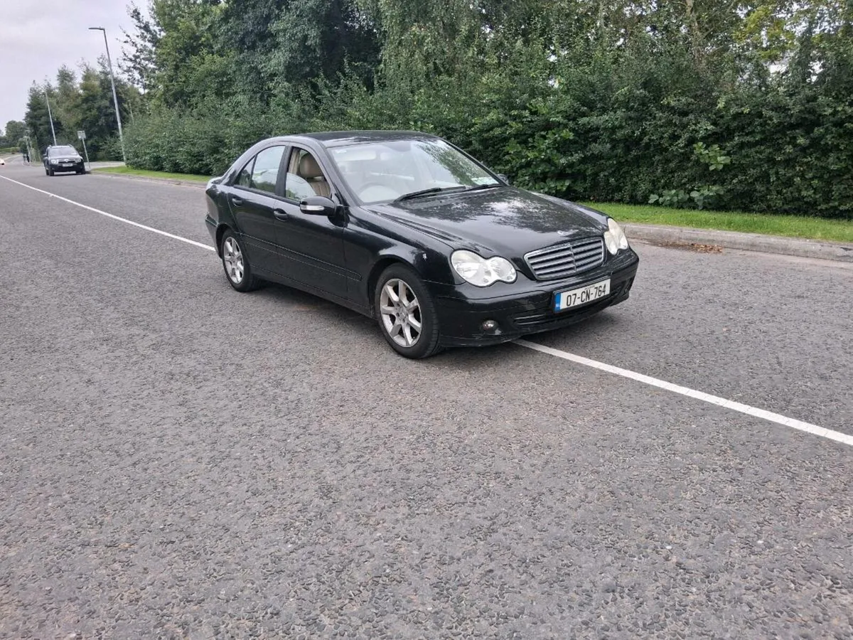 2007 Mercedes c200 - Image 3