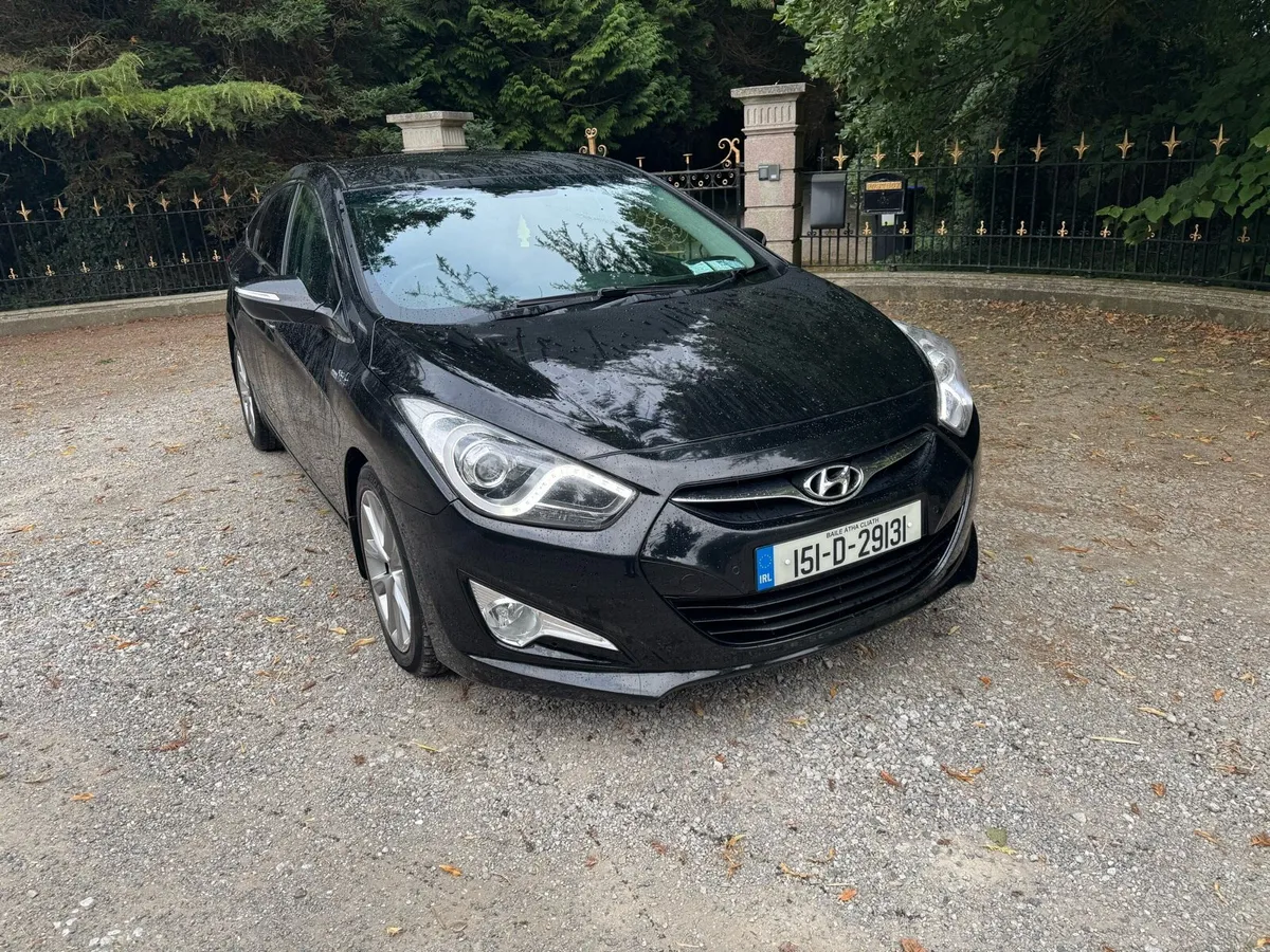 2015 HYUNDAI 140 1.7 DIESEL EXECUTIVE - Image 2