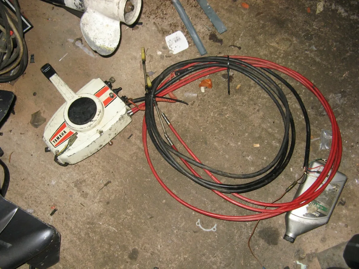 Yamaha outboards breaking or parts - Image 3