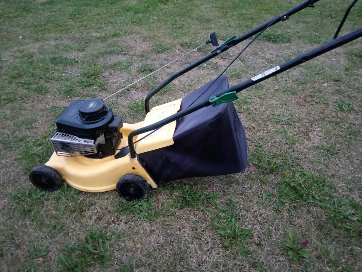 Lawnmowers - Image 2