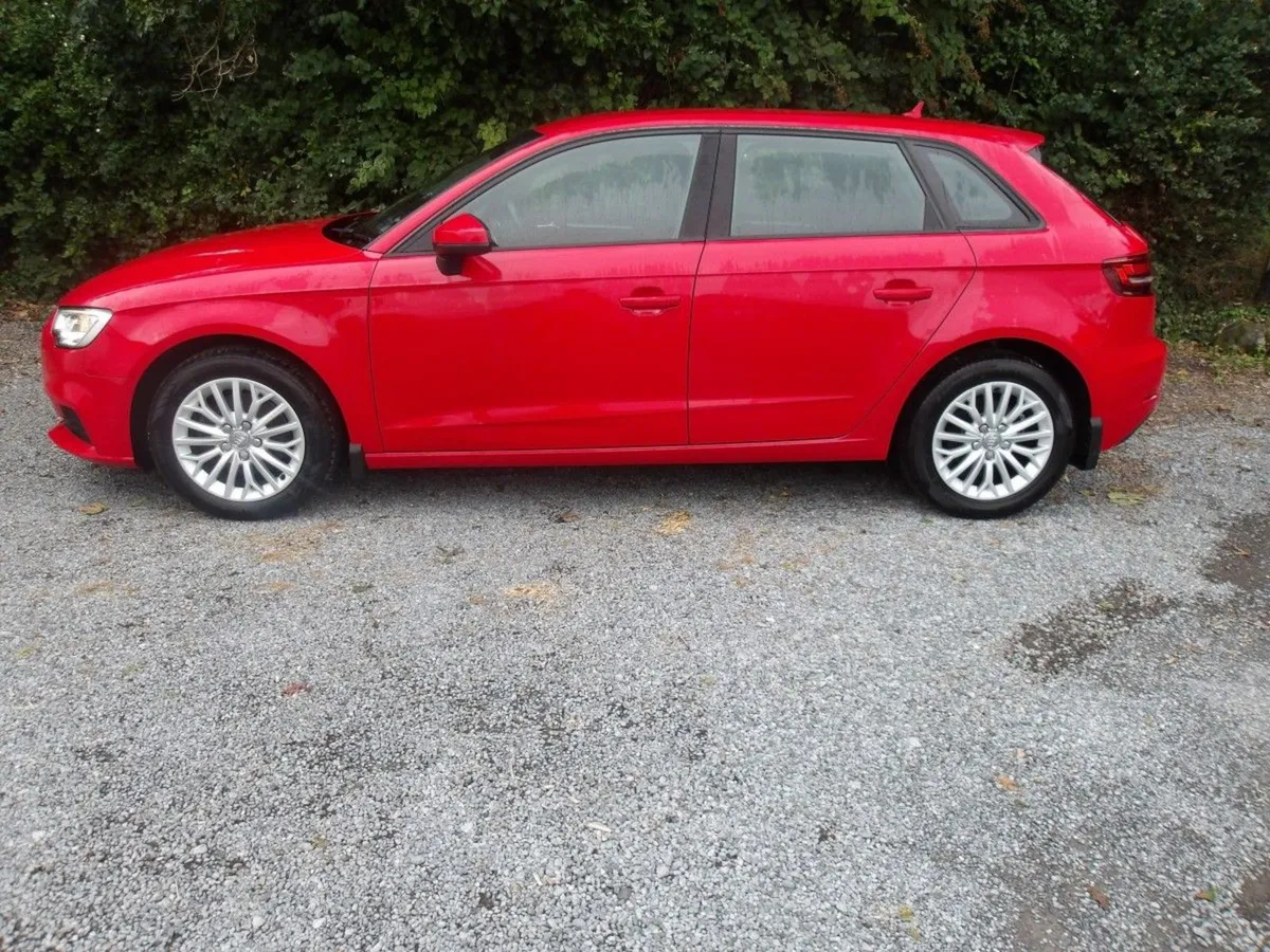 Audi A3 1.6tdi 116 S-tronic SE - Image 1