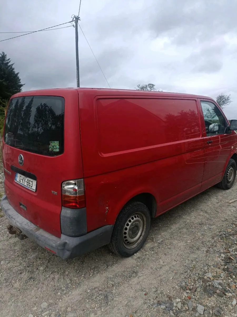 2012 VW transporter - Image 2