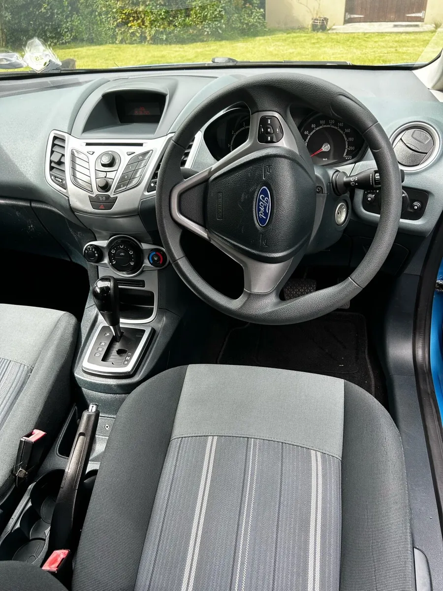 2010 Ford Fiesta Automatic - Image 3