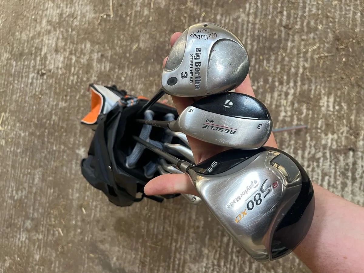 Golf clubs and bag - Image 2