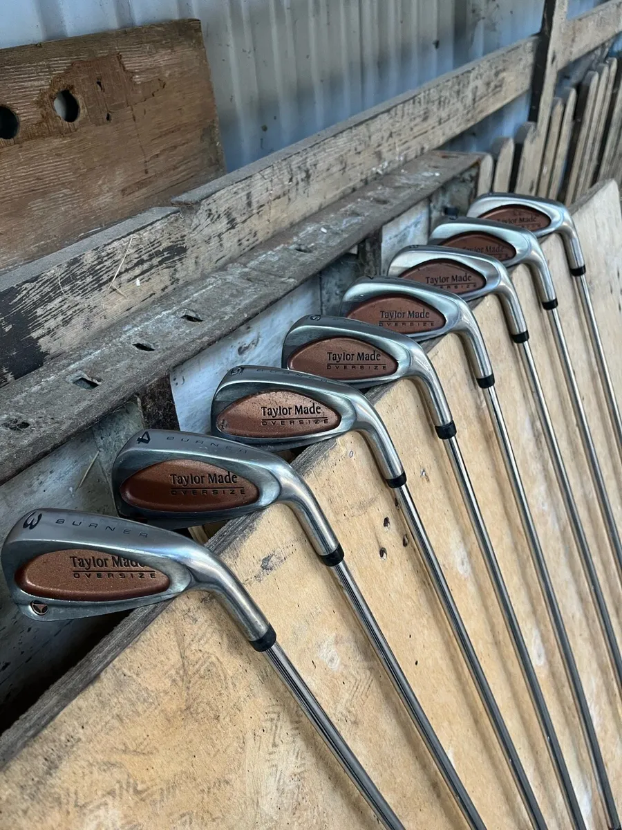 Golf clubs and bag - Image 4