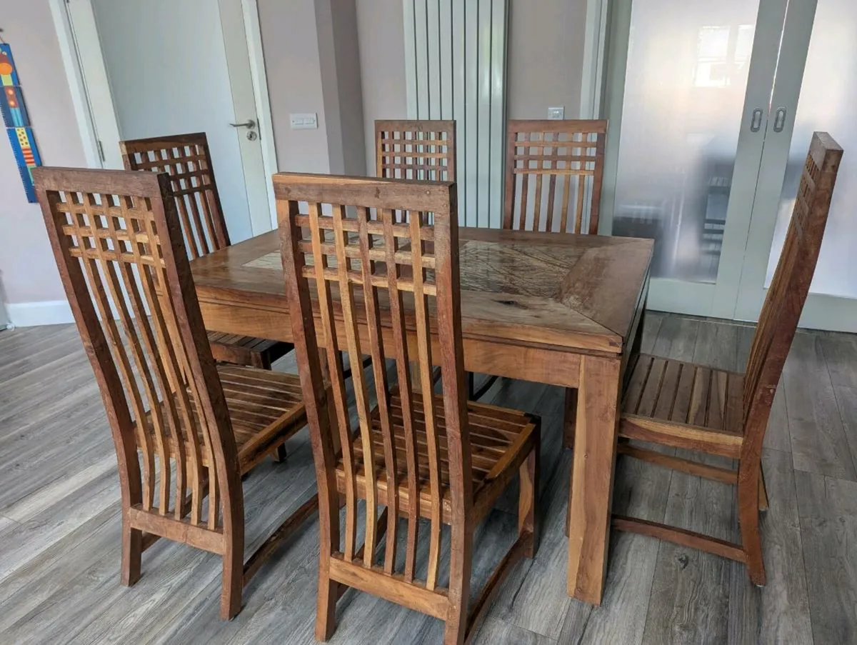 Kitchen Table and chairs - Image 2