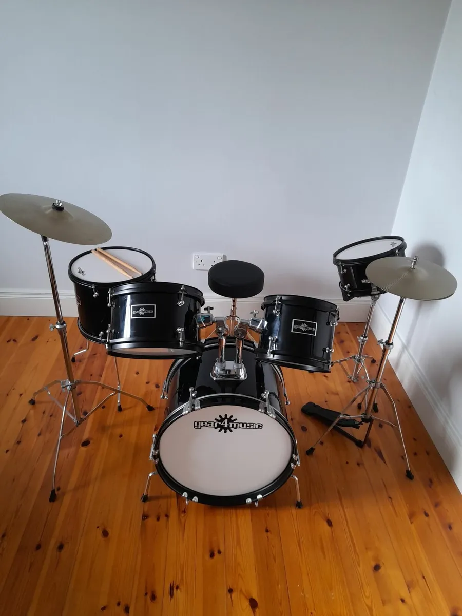 Junior Drum Kit - Image 1