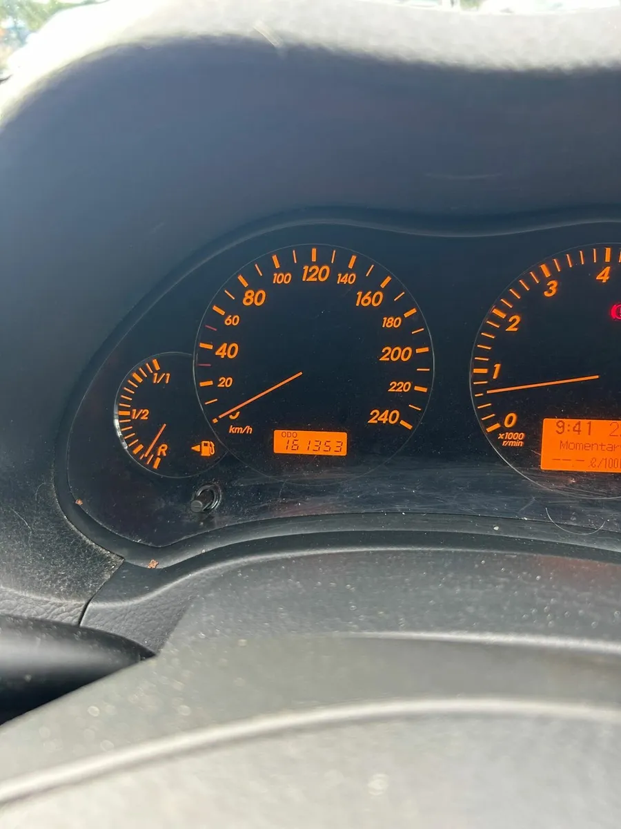 Toyota Avensis 2008 - Image 2