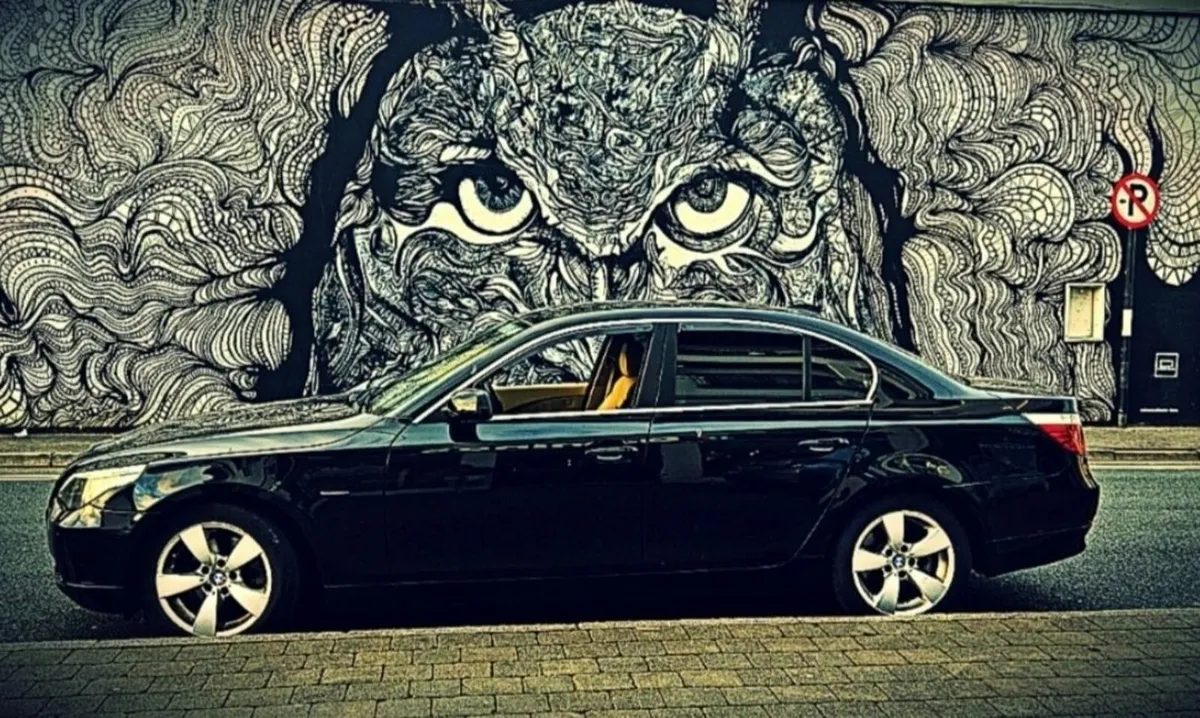 BMW 5-Series 2007 - Image 2