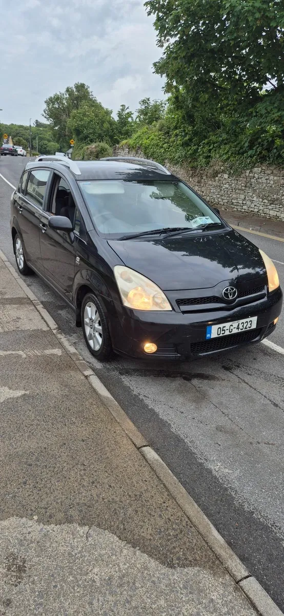 Fiat Fiorino Toyota Verso Corolla - Image 1