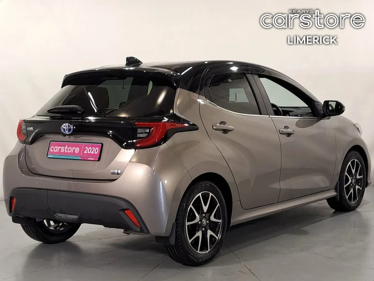 Toyota Yaris 1.0 PET Auto - Image 3