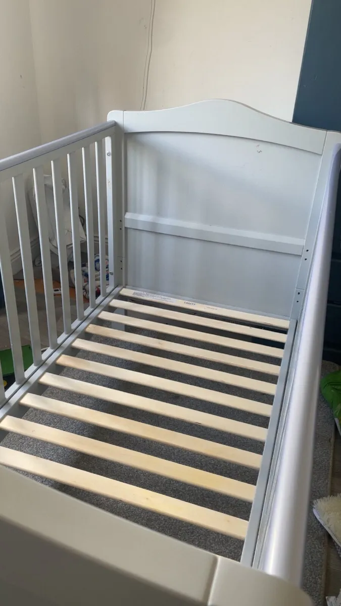 Cot - Image 3