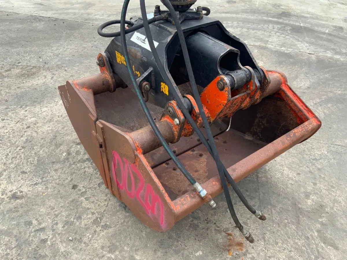 ATLAS / TEREX CLAMSHELL GRAB BUCKET.......002m. - Image 3