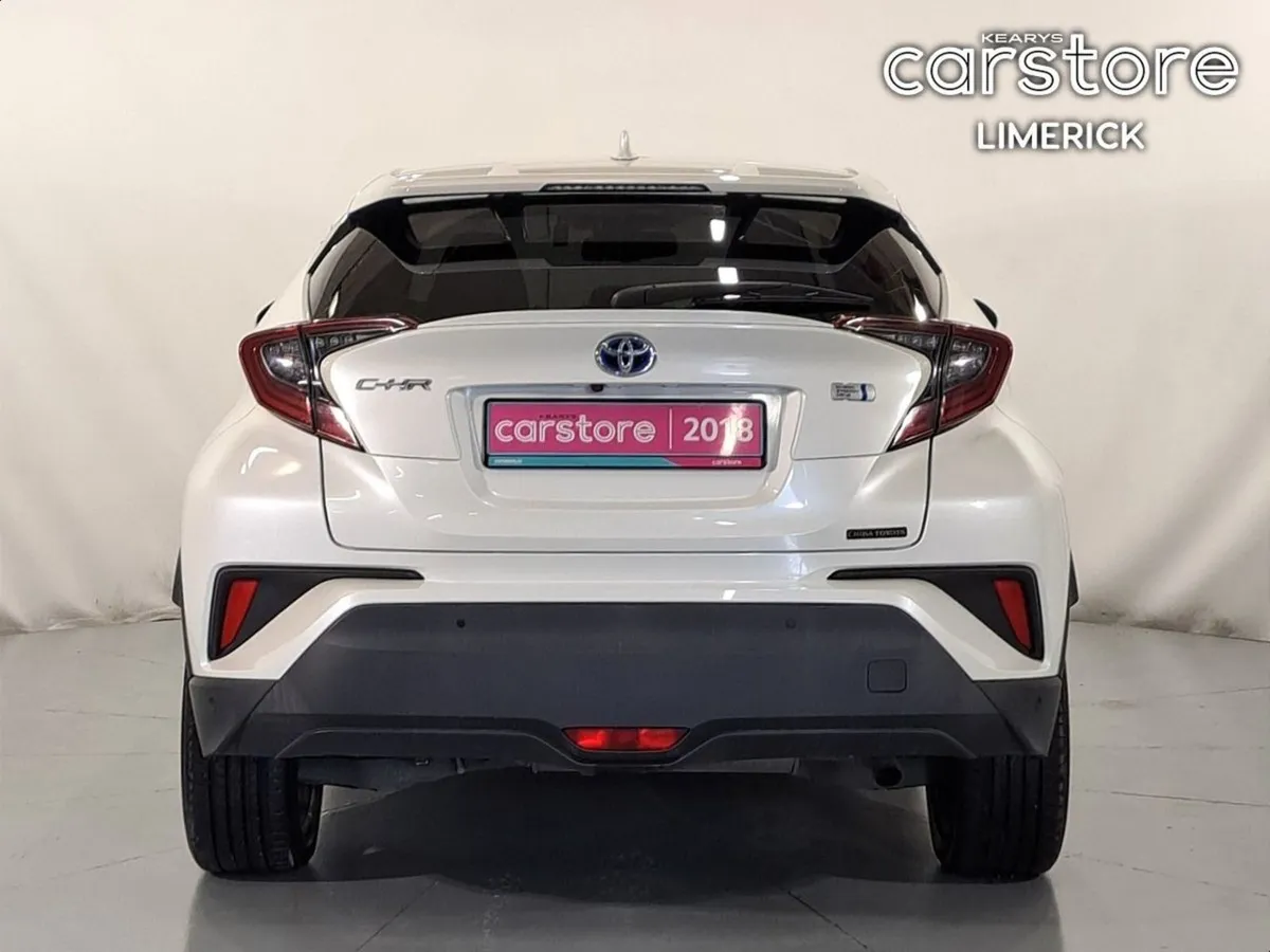 Toyota C-HR 1.8 Hybrid Auto - Image 4