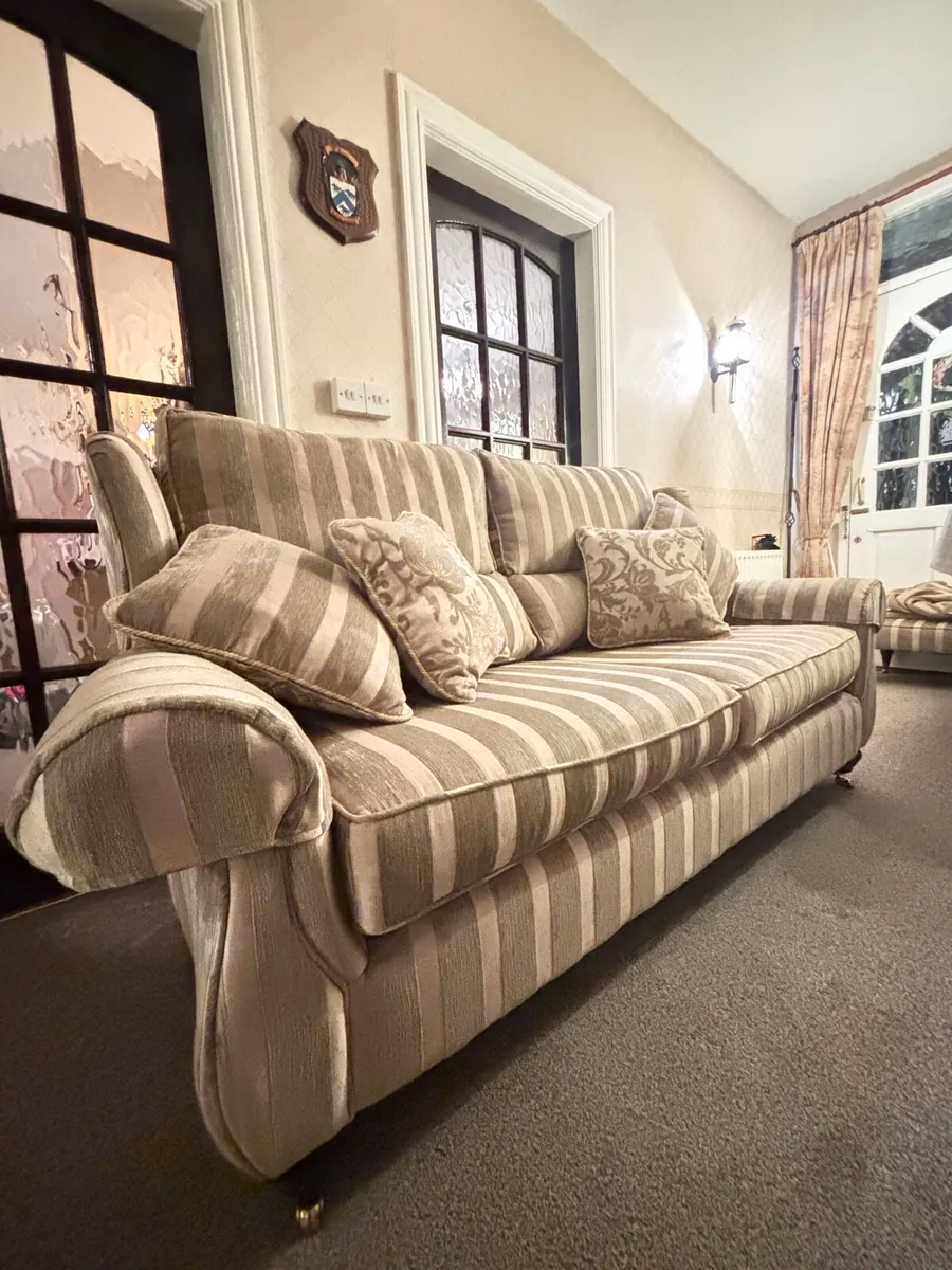 Sofa - Image 2