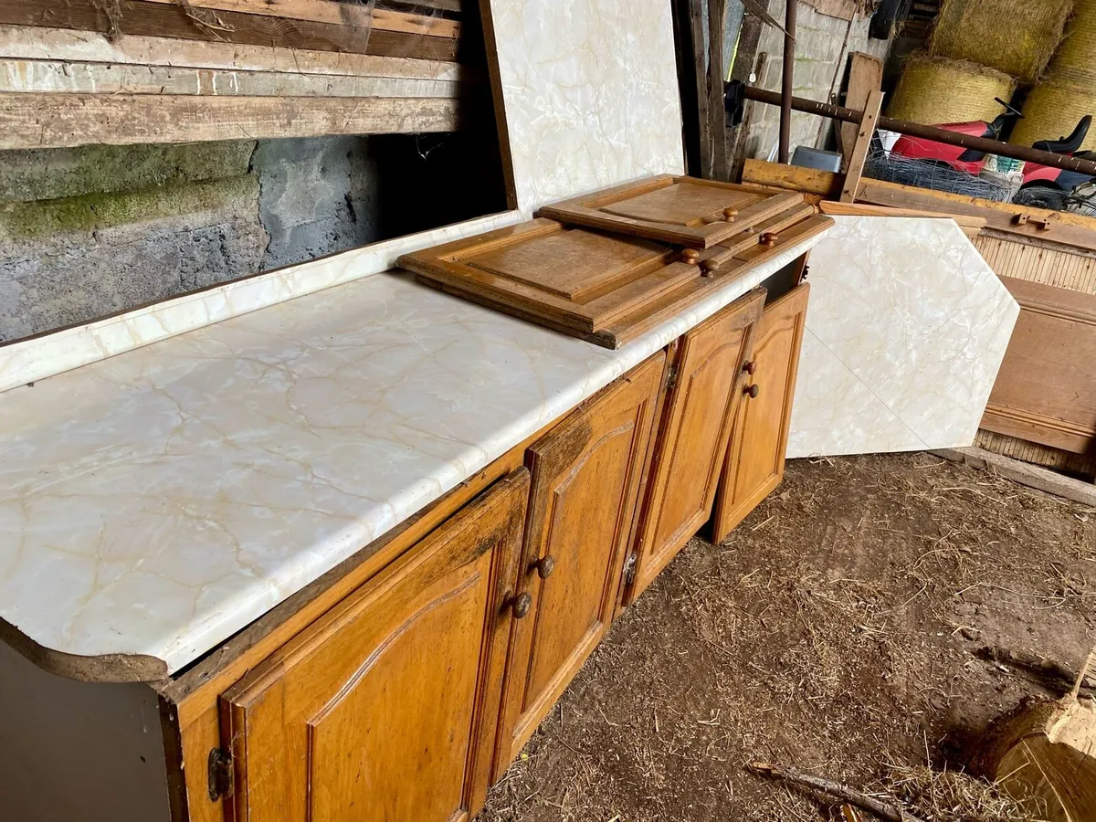 Fitted Kitchen Units - Image 3