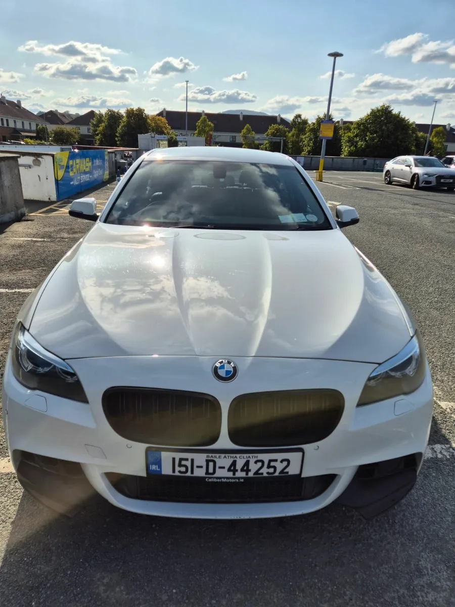 BMW 5-Series 2015 - Image 2
