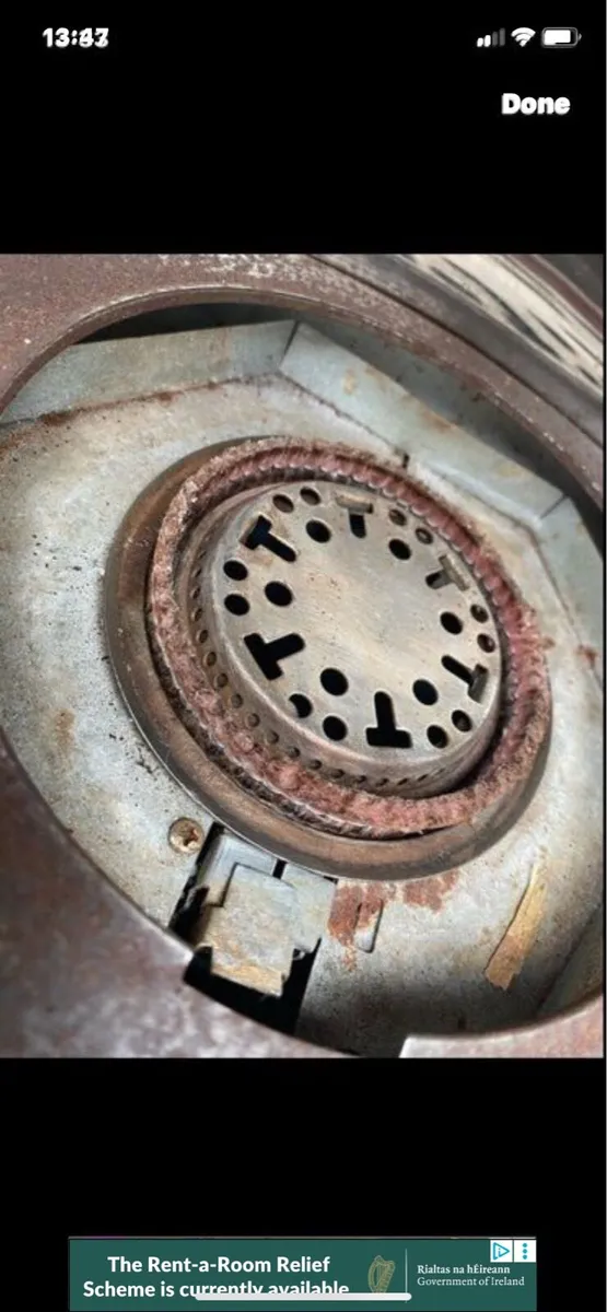 Kerosene heater just serviced with new wick - Image 3