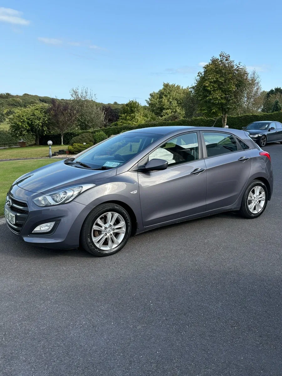 Hyundai i30 - Image 2