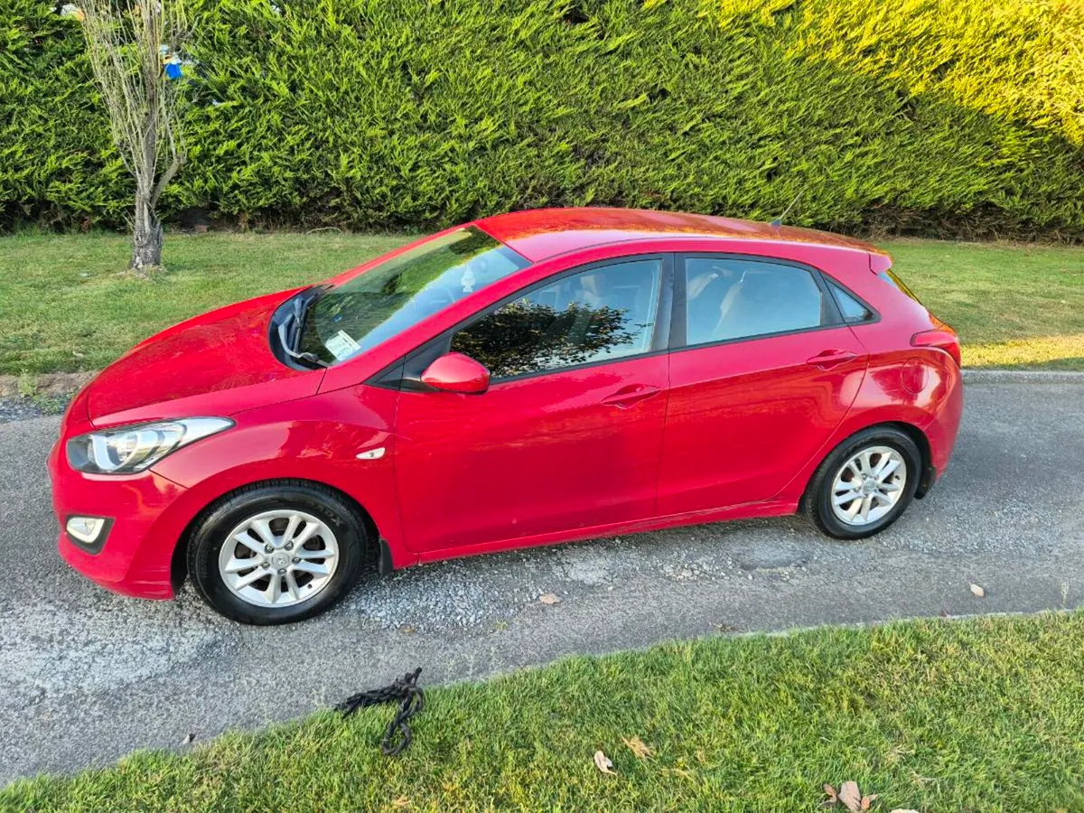 2013 Hyundai i30 1.4 diesel..READ ADD - Image 2