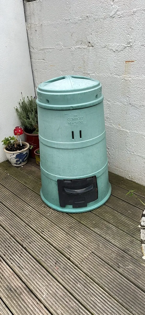 COMPOST BINN