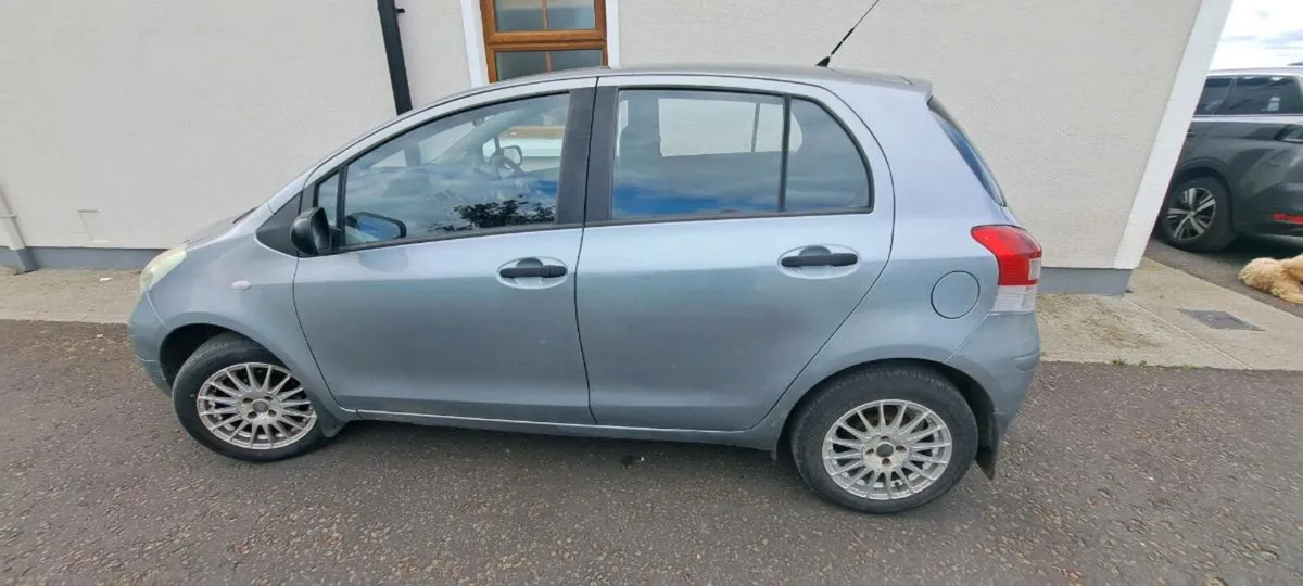 Toyota Yaris - Image 3