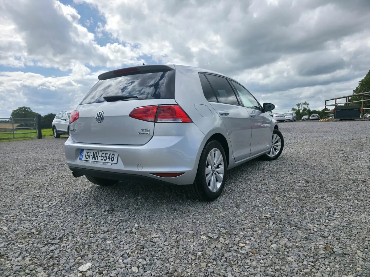 Volkswagen Golf 2015 - Image 2