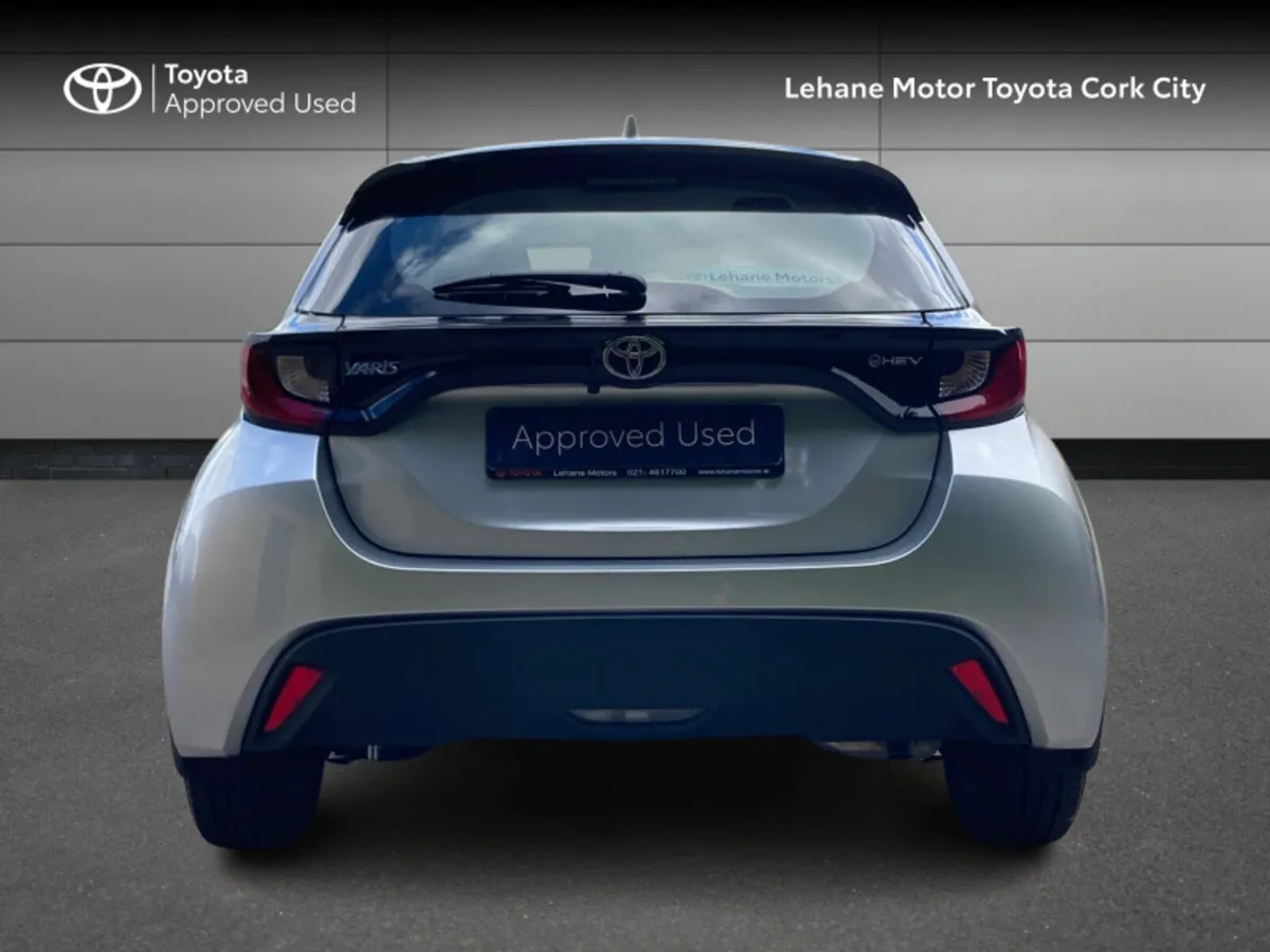 Toyota Yaris 1.5 - Image 4