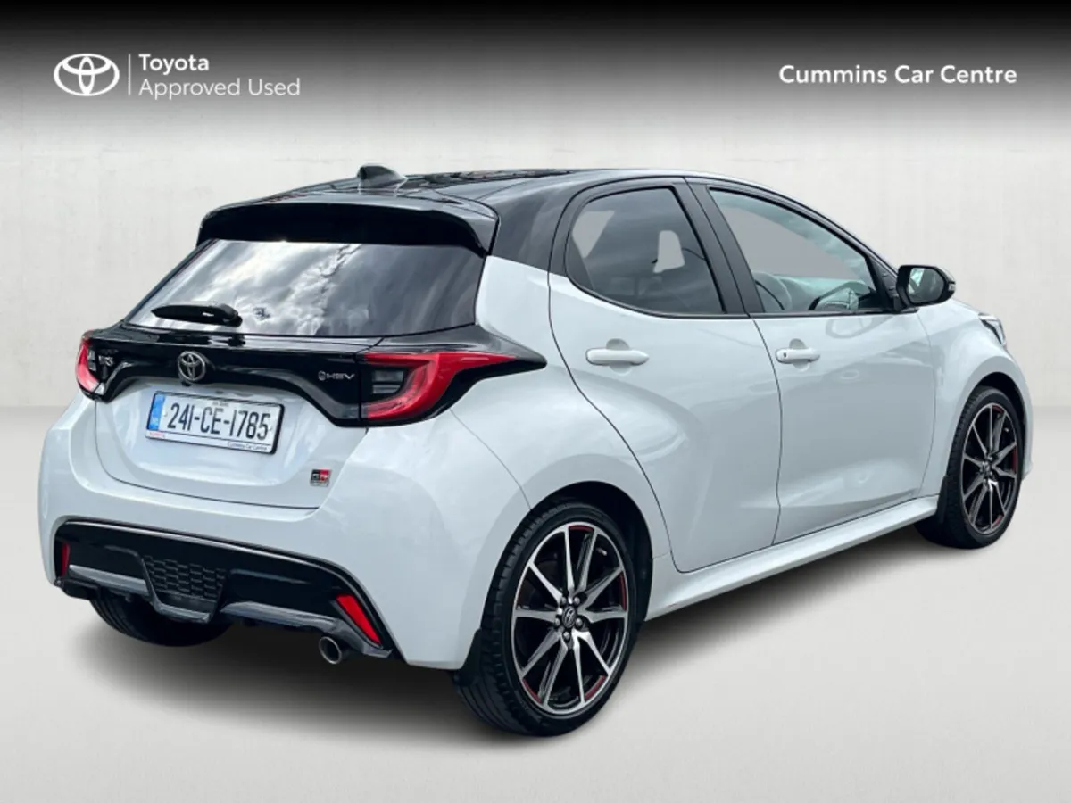 Toyota Yaris HYBRID GR SPORT 130 - Image 2