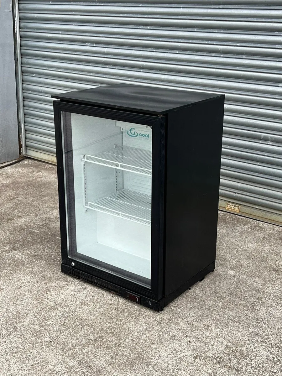 Fridges freezer and ice machine - Image 4