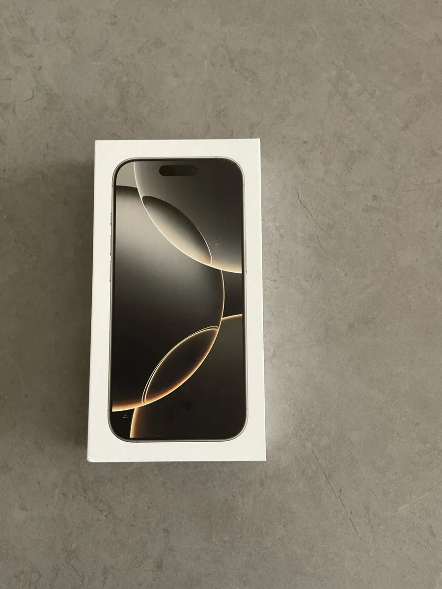 iPhone 16 Pro - 256GB - Image 4