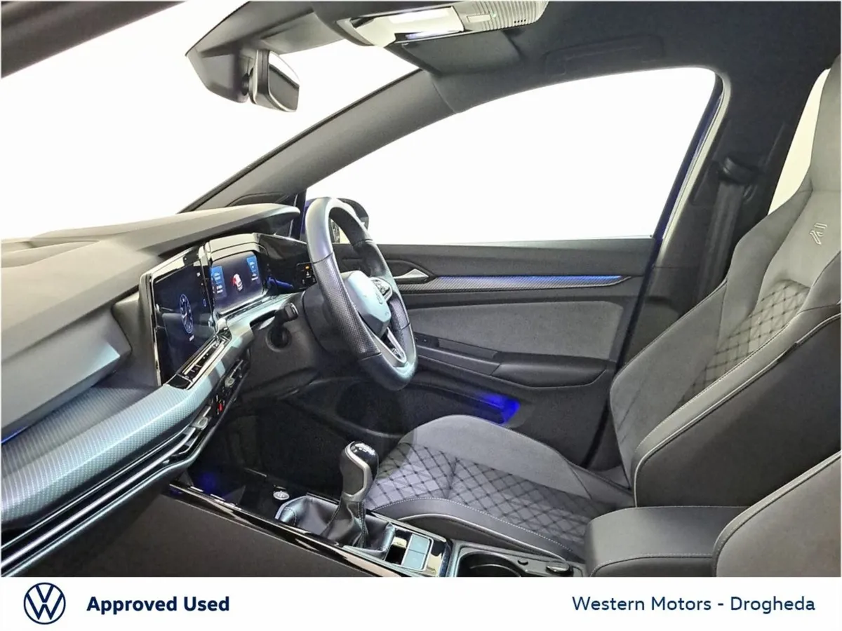 Volkswagen Golf R-line 1.5 TSI 130HP - Image 4