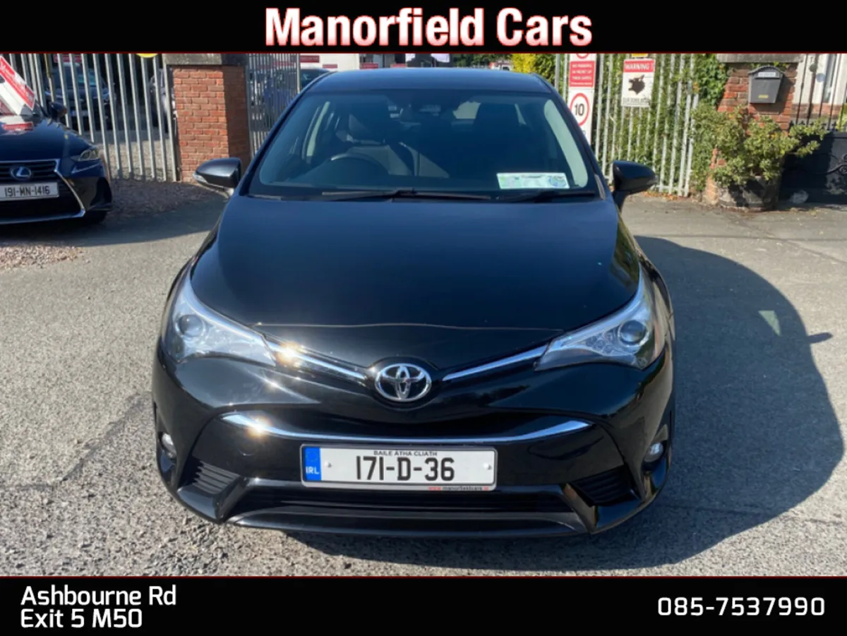 2017 Toyota Avensis Luna 1.8 Petrol Automatic 4dr - Image 3