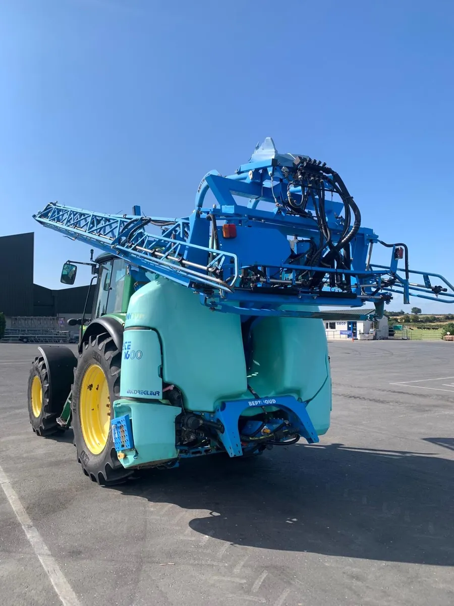 Berthoud 1600lt 24 mt sprayer - Image 3