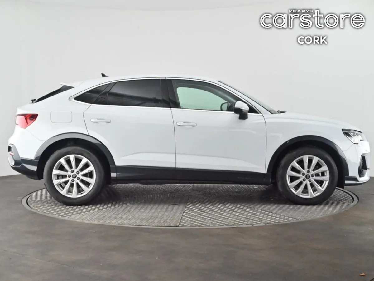 Audi Q3 Sportback - Image 3