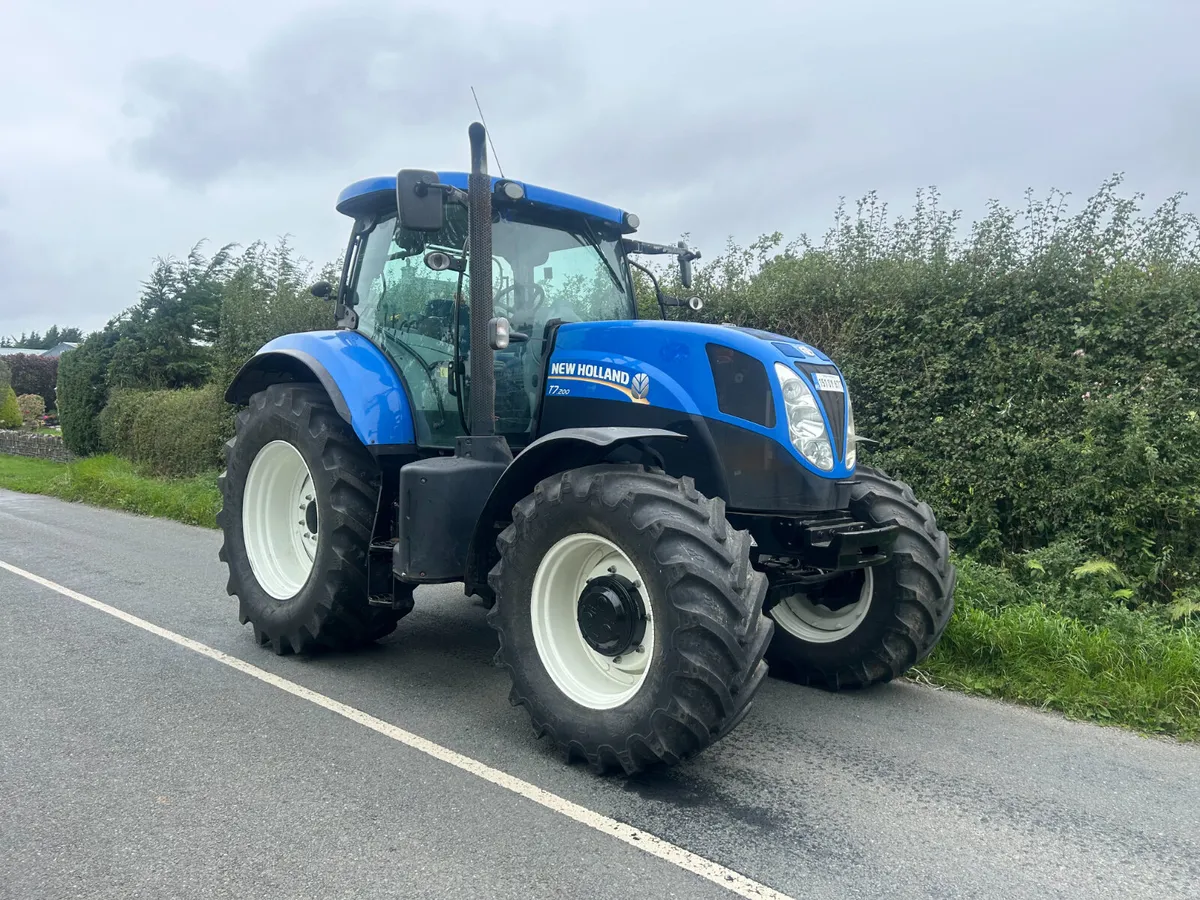 Ford New Holland T7200 - Image 3