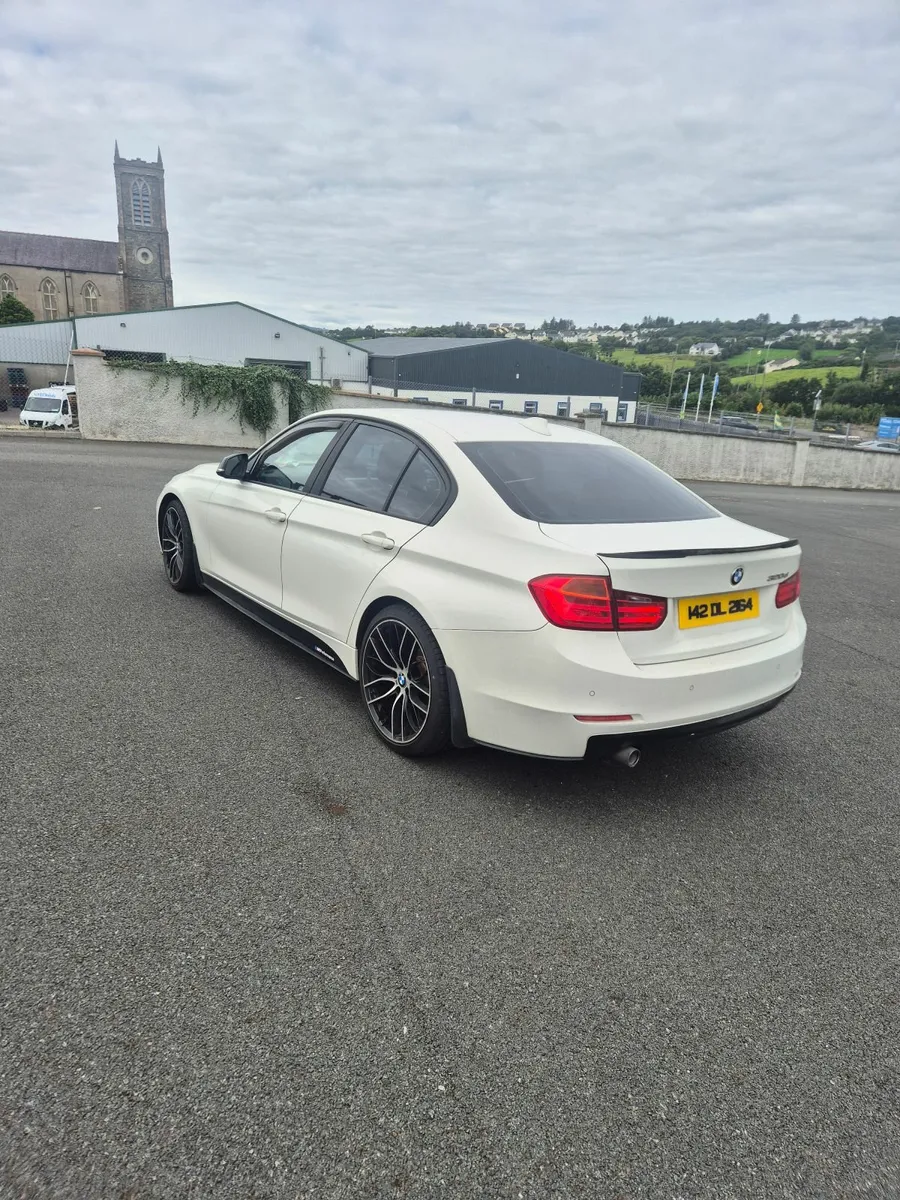 BMW 3-Series 2014 - Image 1