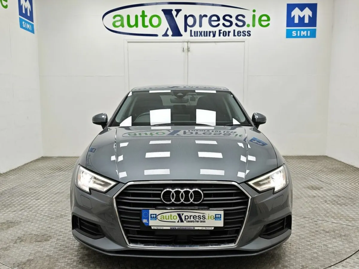 Audi A3 30 TFSI Automatic, Reversing camera LOW MI - Image 3