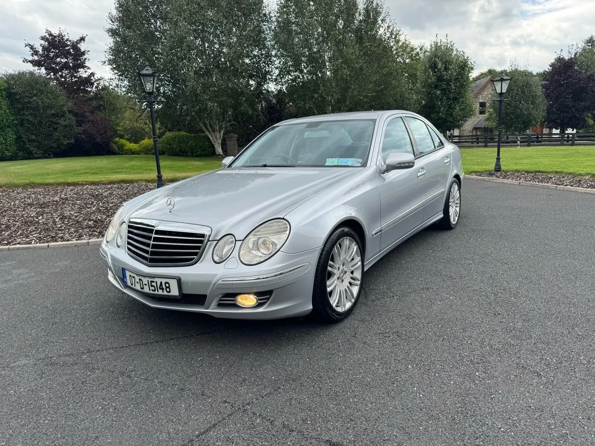 Mercedes E200 K 1.8  Auto Avantgarde - Image 2
