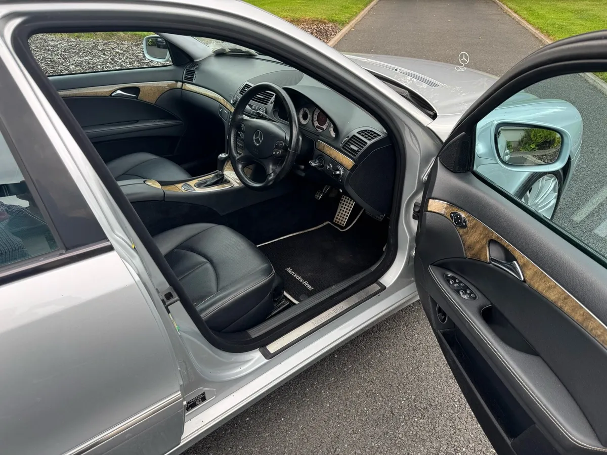 Mercedes E200 K 1.8  Auto Avantgarde - Image 4