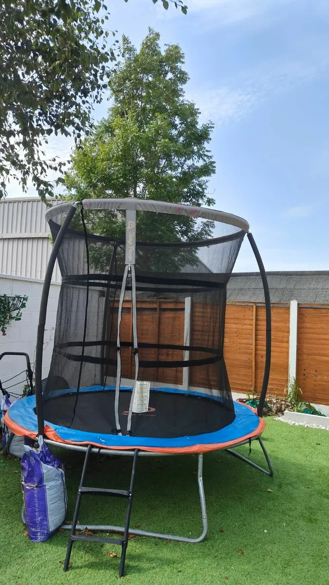 Trampoline - Image 1