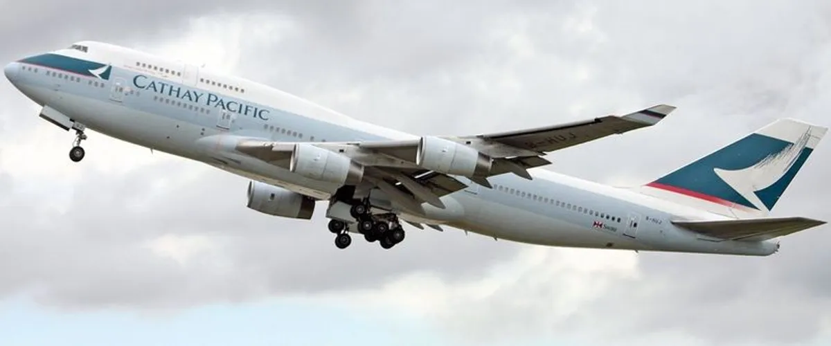 Table Black Box Cathay Pacific Boeing 747 - Image 4