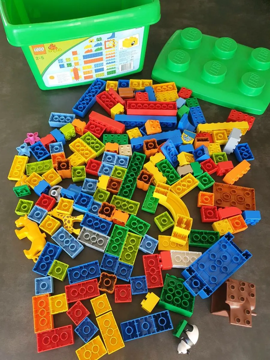 Duplo lego bricks