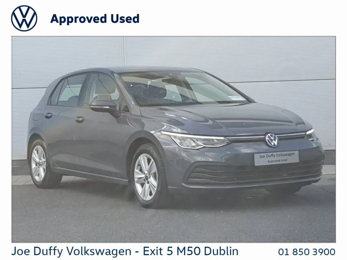 Volkswagen Golf 1.0 TSI 110HP Life - Image 1