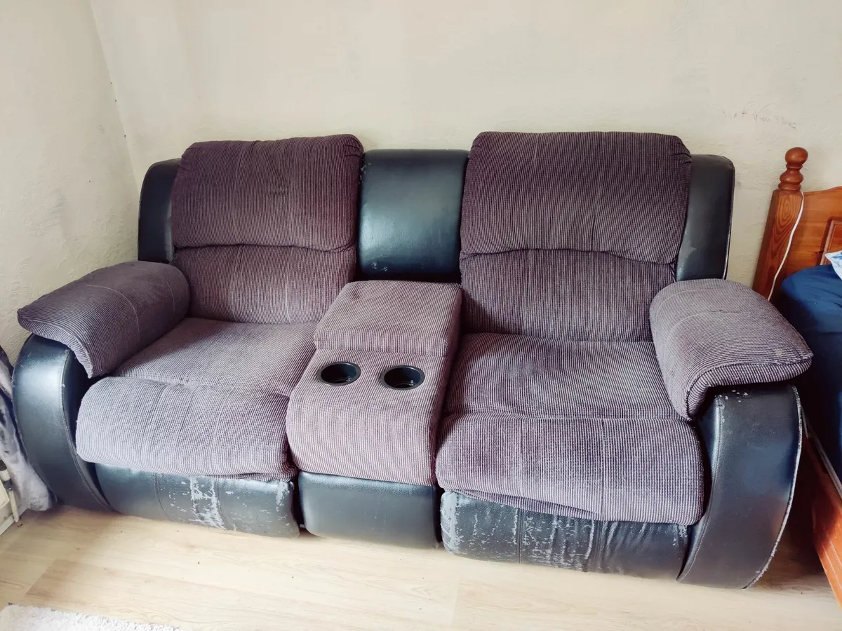 Two seater recliner sofa - Image 3
