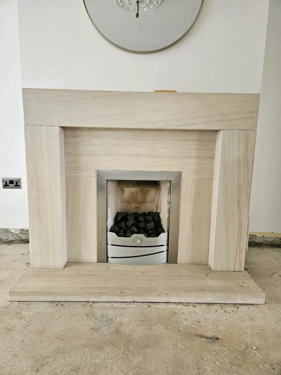 Stone fireplace with gas insert - Image 1