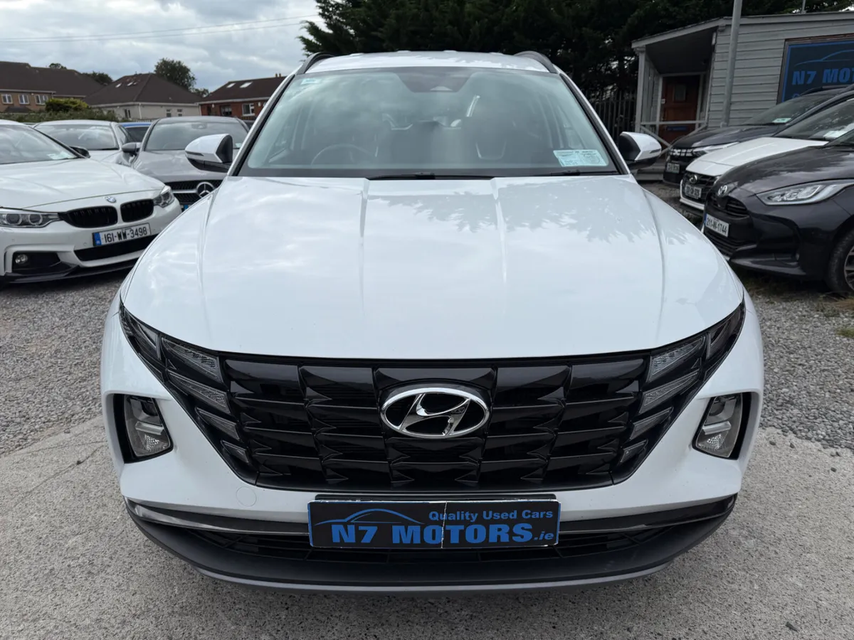 2024 Hyundai Tucson  1.6 EXECUTIVE HYBRID AUTO - Image 3