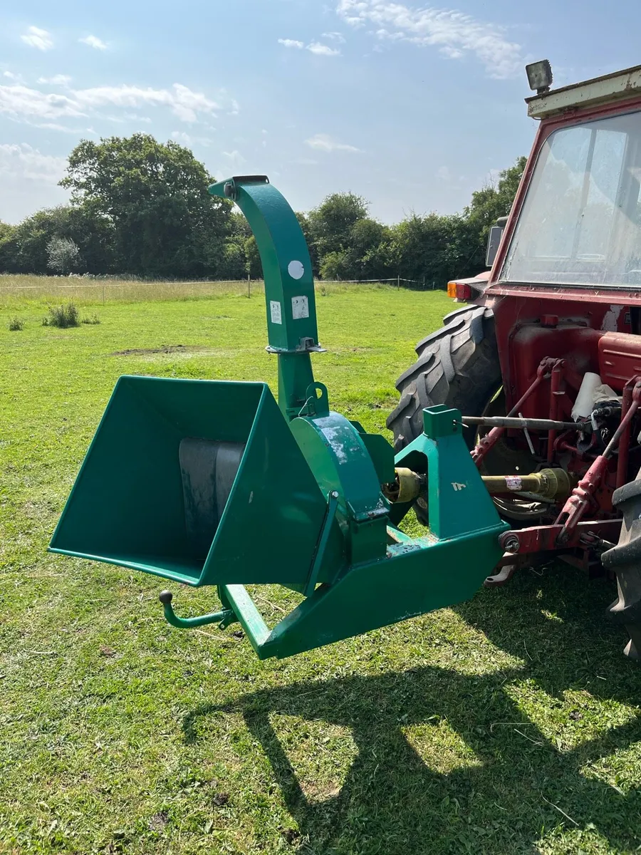 4 inch PTO wood chipper - Image 1