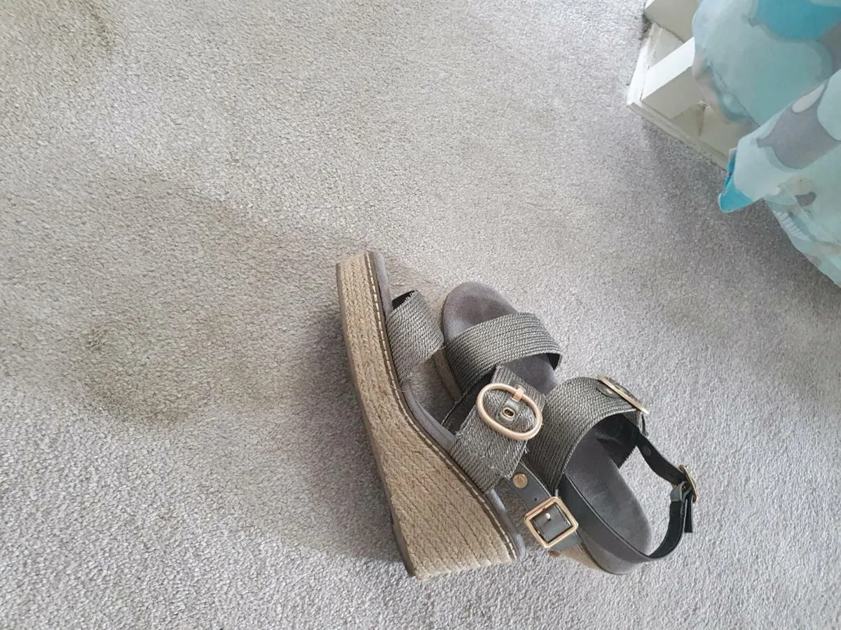 Shoes - Image 2