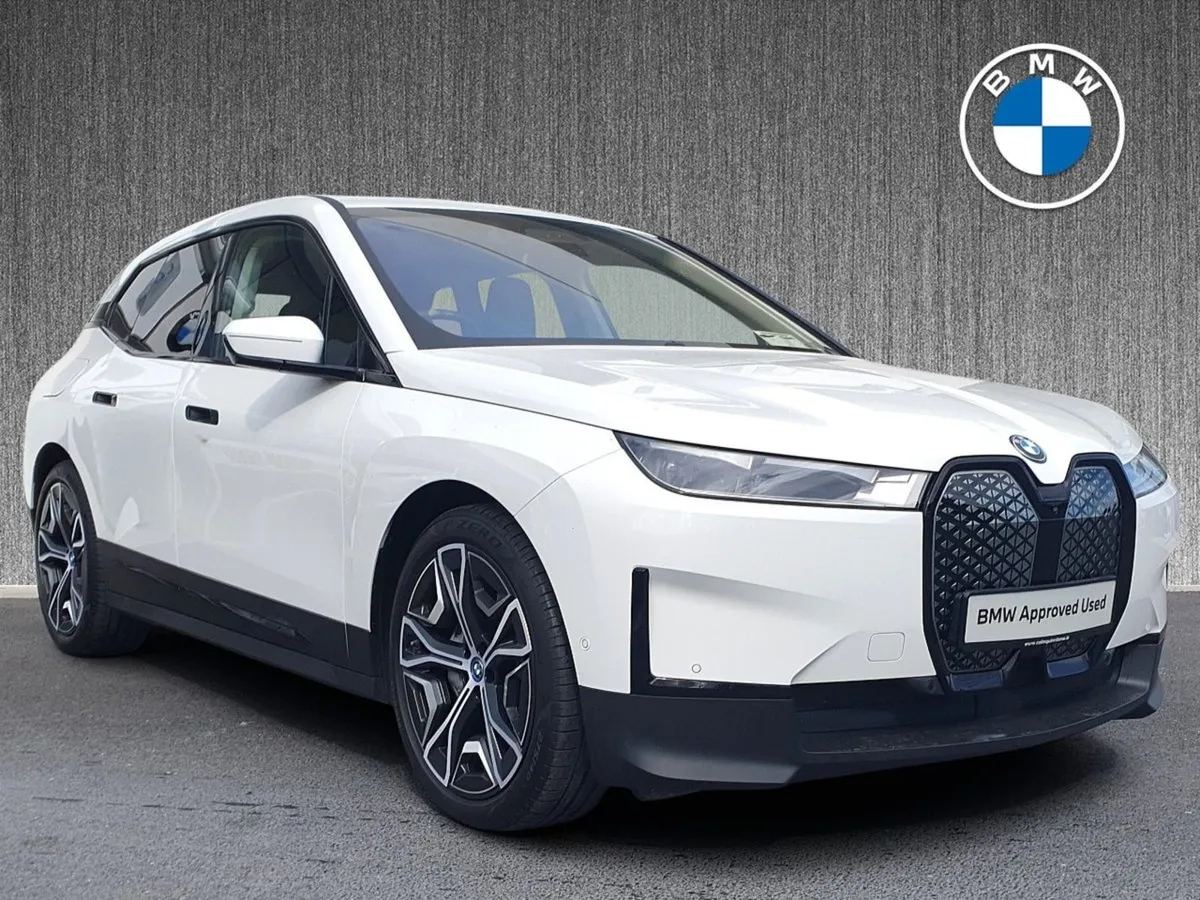 BMW IX Xdrive40 Sport - Image 1